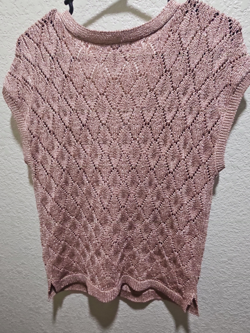 WHBM Rose Sheen Knit V-Neck Sweater Top - Med. fits Oversized- Clearance! - Picture 5 of 8